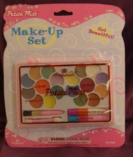 Imperial Petite Miss Make up Set 7869 Age 5+ Pink Case Toys & Games