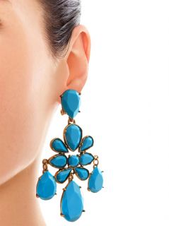 Iconic chandelier earrings  Oscar De La Renta  IO