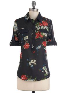 Blouse Party Top in Fall Floral  Mod Retro Vintage Short Sleeve Shirts