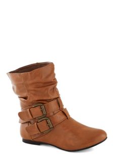 Spruce Up Your Style Boot in Caramel  Mod Retro Vintage Boots