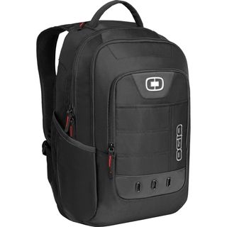 Ogio OPERATIVE Carrying Case (Backpack) for 17" Notebook   Black CD Cases