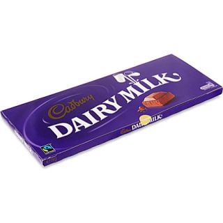CADBURY   Dairy milk chocolate 1kg