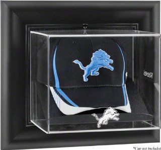 Detroit Lions Brown Framed Wall Mounted Logo Cap Case  Sports Related Display Cases  Sports & Outdoors