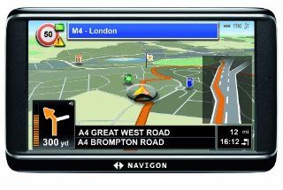 Navigon 70 Premium Live Navigationssystem (12,7 cm (5 Zoll) Display, Europa 44, TMC, Bluetooth, 15 Monate Traffic Live, Events Live, Tanken Live) Navigation & Car HiFi