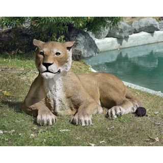 Design Toscano The Grand Scale Wildlife Animal Collection   Lioness Lying Down Statue   Garden Statues