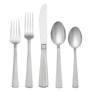 Reed & Barton Fluted Elegance 91 piece Flatware Set  