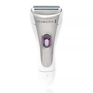 Remington WDF4830 Smooth & Silky Rechargeable Wet/Dry Shaver With Aloe Vera