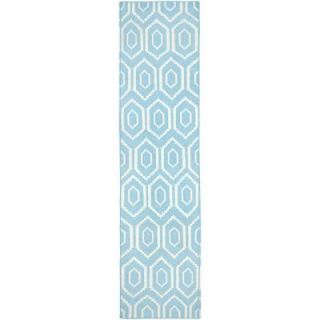 Safavieh Dhurries Blue/Ivory 2 ft. 6 in. x 6 ft. Runner DHU556B 26