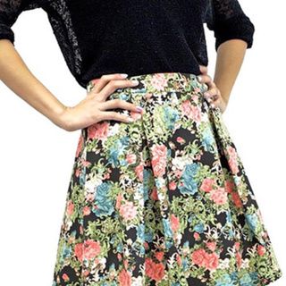 Relished Womens Black Floral Fixation Skirt   17643174  