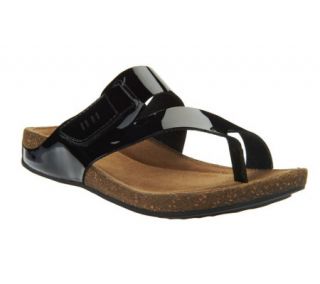 Clarks Artisan Perri Coast Leather Thong Sandals   A252701 —
