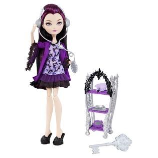 Ever After High Getting Fairest Raven Queeen Doll & Accessory