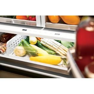 GE Café  Café™ Series 28.6 cu. ft. French Door Refrigerator w/ Hot