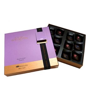 HOUSE OF DORCHESTER   Rose & violet chocolate selection box 165g