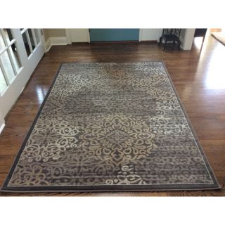 Virtuous Collection Neutral Damask White Area Rug (53 x 76)
