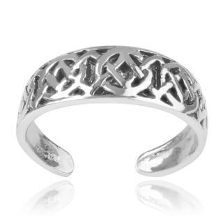 Journee Collection Sterling Silver Celtic Knot Toe Ring